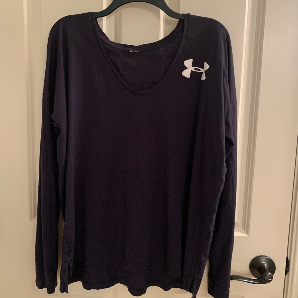 Long sleeve shirt by under armor